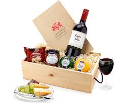 cheese and wine hampers