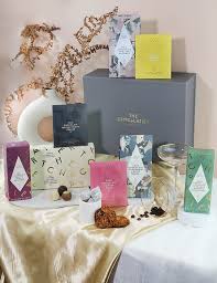 curated gift boxes